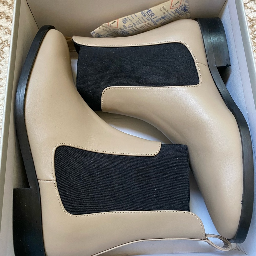 Everlane Chelsea boot - Picture 2 of 2